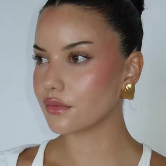 NEW Zara Gold Earrings - Picture 4 of 7